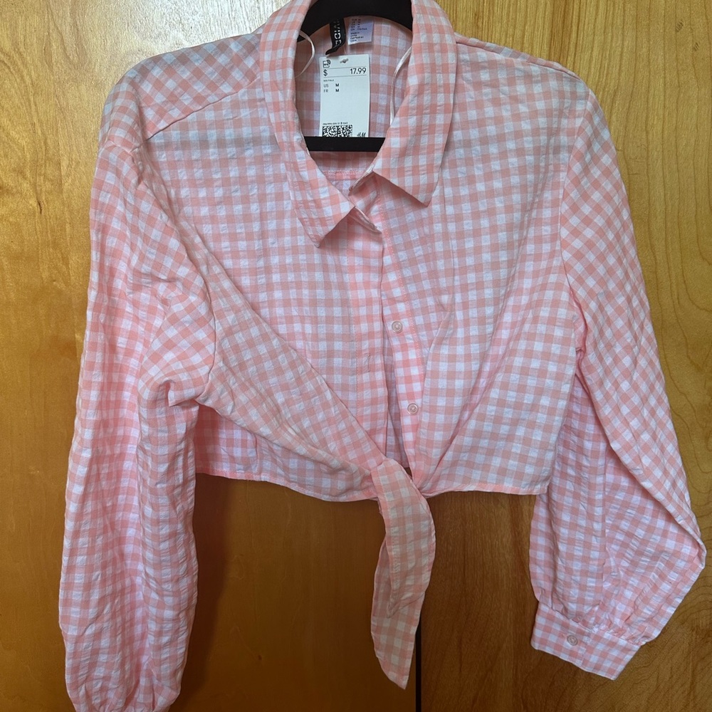 Cropped Plaid Tie Front Shirt in Peach